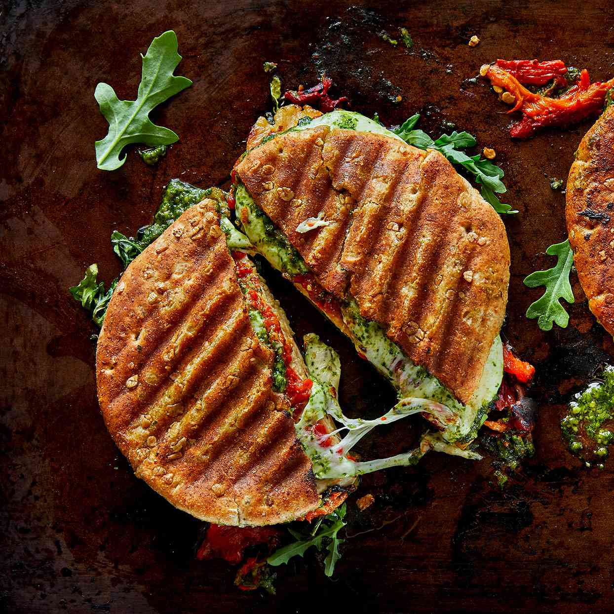 Pesto chicken panini